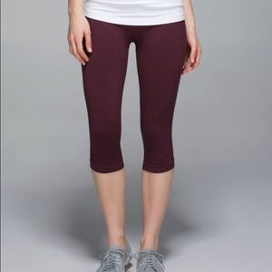 Lululemon In The Flow Crop II
